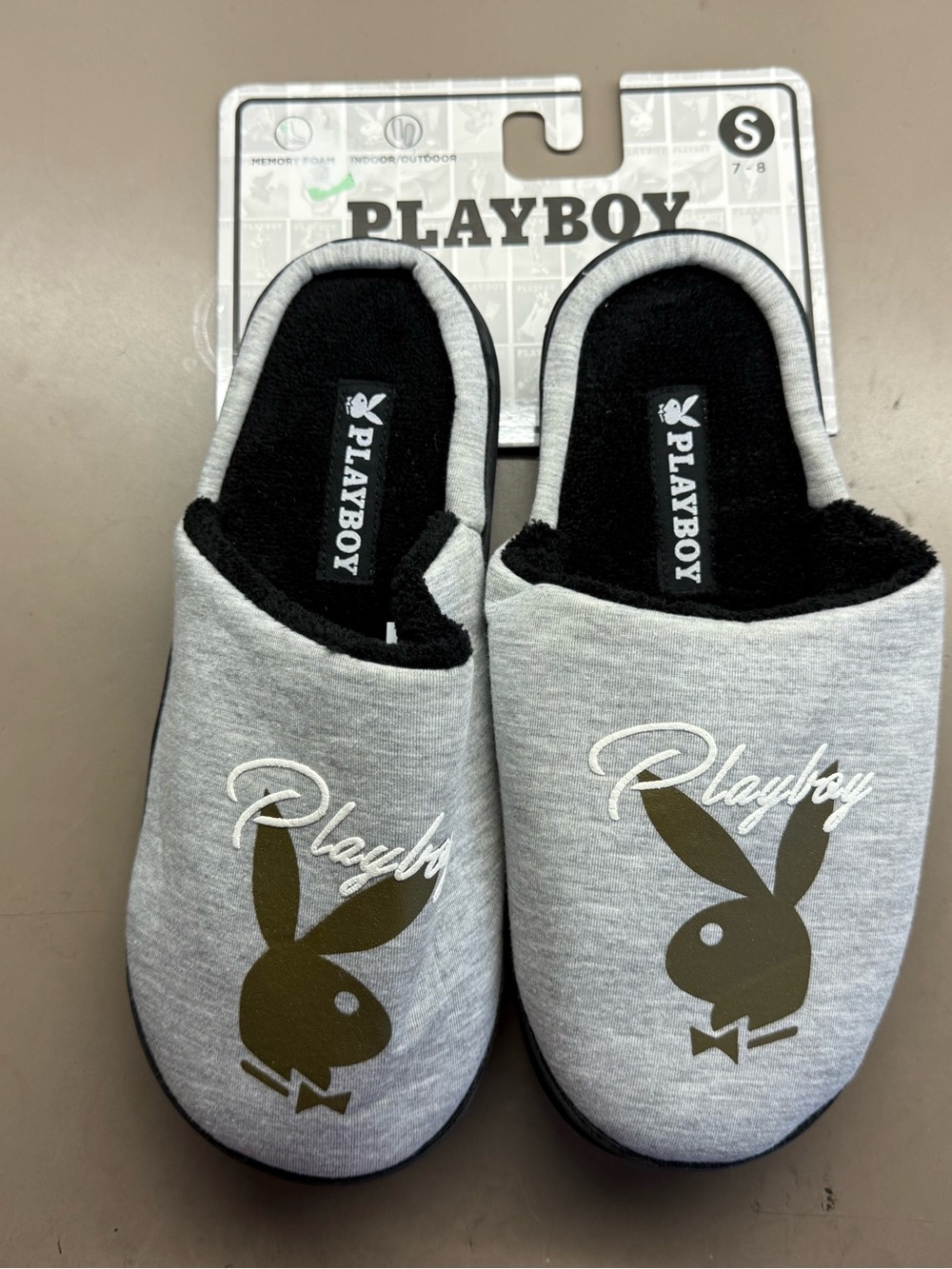 New w/Tags Playboy Grey Black Fur Slippers Bunny Logo Memory Foam Size Small 7-8